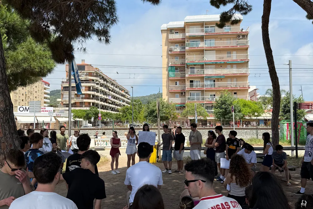 a group of Eco-Art for Inclusion participants gathered outdoors