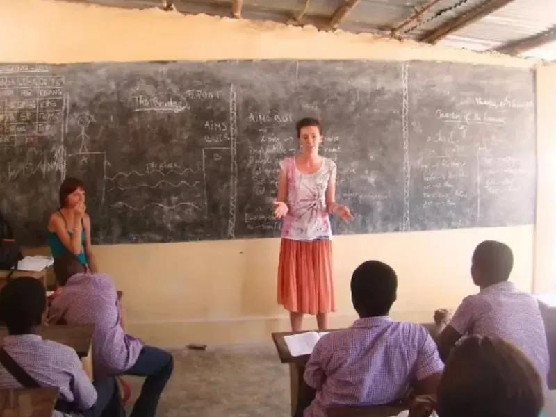 Wild Geese volunteer teaching a class in Africa